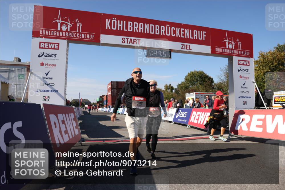 03.10.2025 - Köhlbrandbrückenlauf Lena Gebhardt http://msf.ph/oto/9073214 03.10.2025 13:37:51 Ziel 4014, 5201, 5305, 5384, 5420, 6295 meine-sportfotos.de