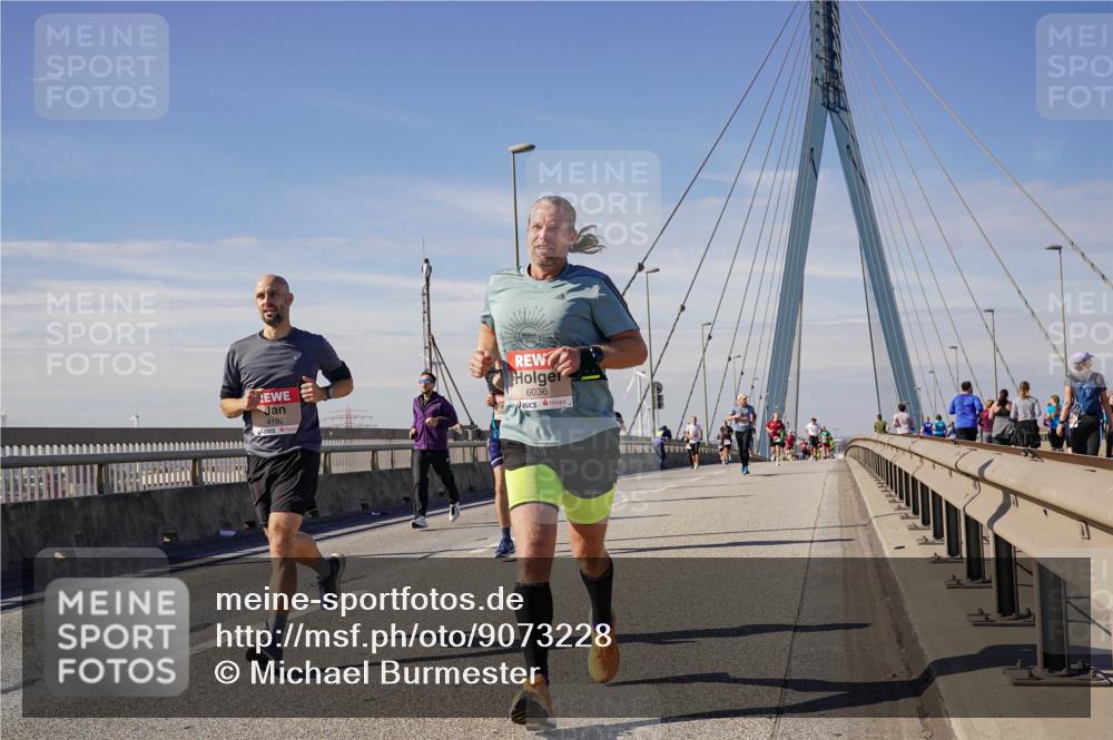03.10.2025 - Köhlbrandbrückenlauf Michael Burmester http://msf.ph/oto/9073228 03.10.2025 12:38:35 Position 2 4192, 6036 meine-sportfotos.de
