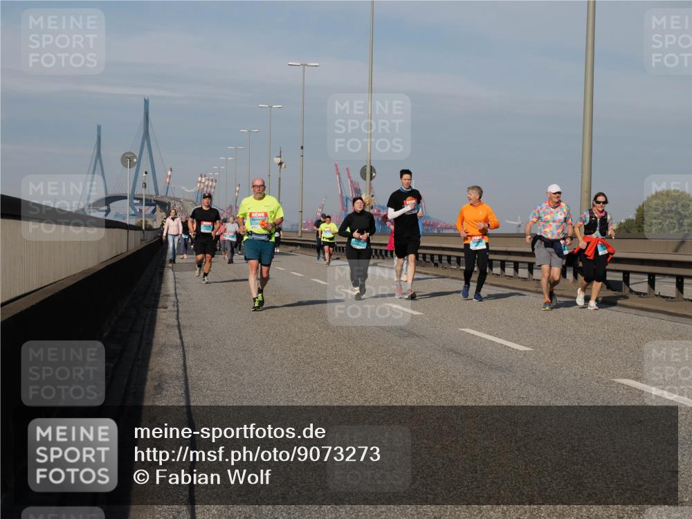 03.10.2025 - Köhlbrandbrückenlauf Fabian Wolf http://msf.ph/oto/9073273 03.10.2025 10:13:52 Position 3  meine-sportfotos.de