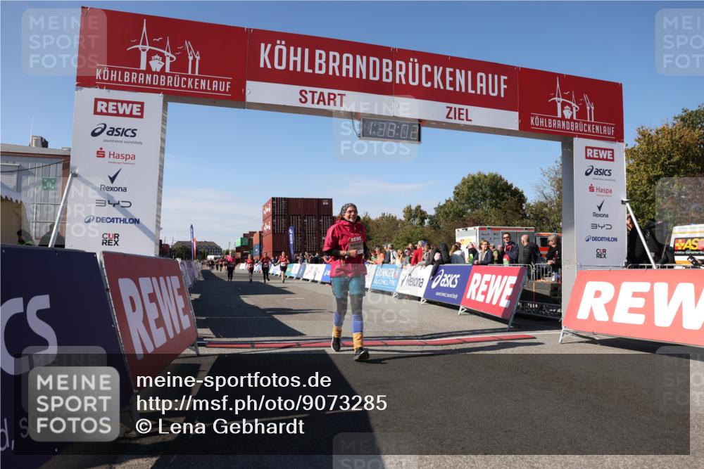 03.10.2025 - Köhlbrandbrückenlauf Lena Gebhardt http://msf.ph/oto/9073285 03.10.2025 13:38:02 Ziel 5188, 5343, 5409, 6515 meine-sportfotos.de