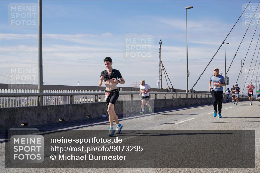03.10.2025 - Köhlbrandbrückenlauf Michael Burmester http://msf.ph/oto/9073295 03.10.2025 12:38:40 Position 2  meine-sportfotos.de