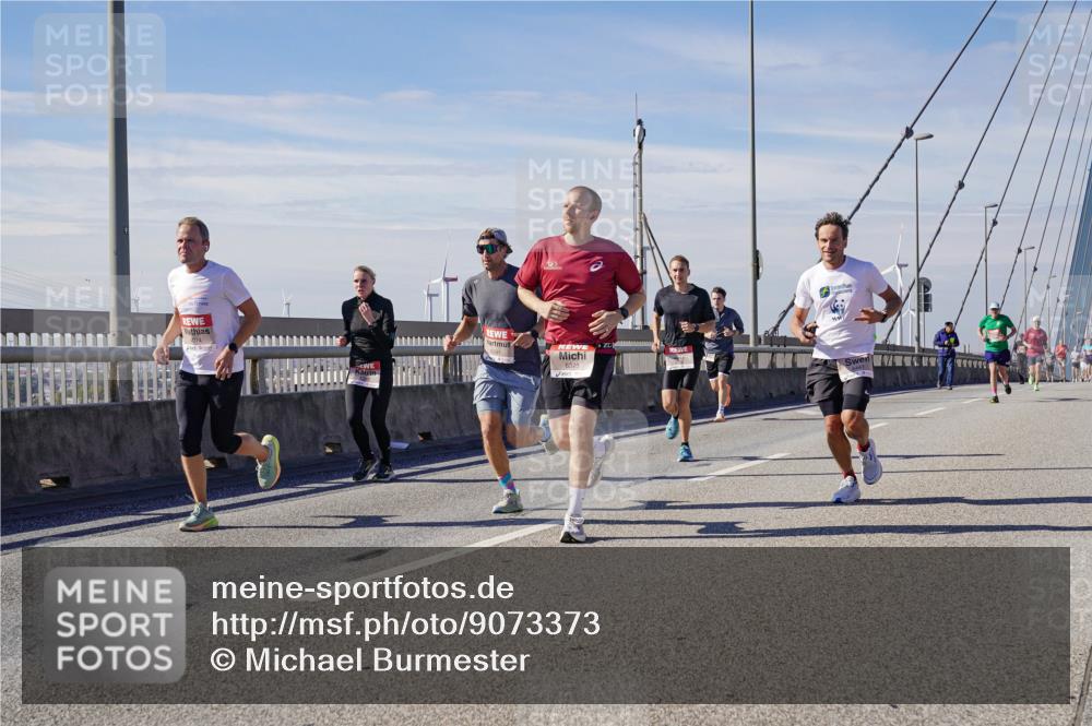 03.10.2025 - Köhlbrandbrückenlauf Michael Burmester http://msf.ph/oto/9073373 03.10.2025 12:38:47 Position 2 6373 meine-sportfotos.de