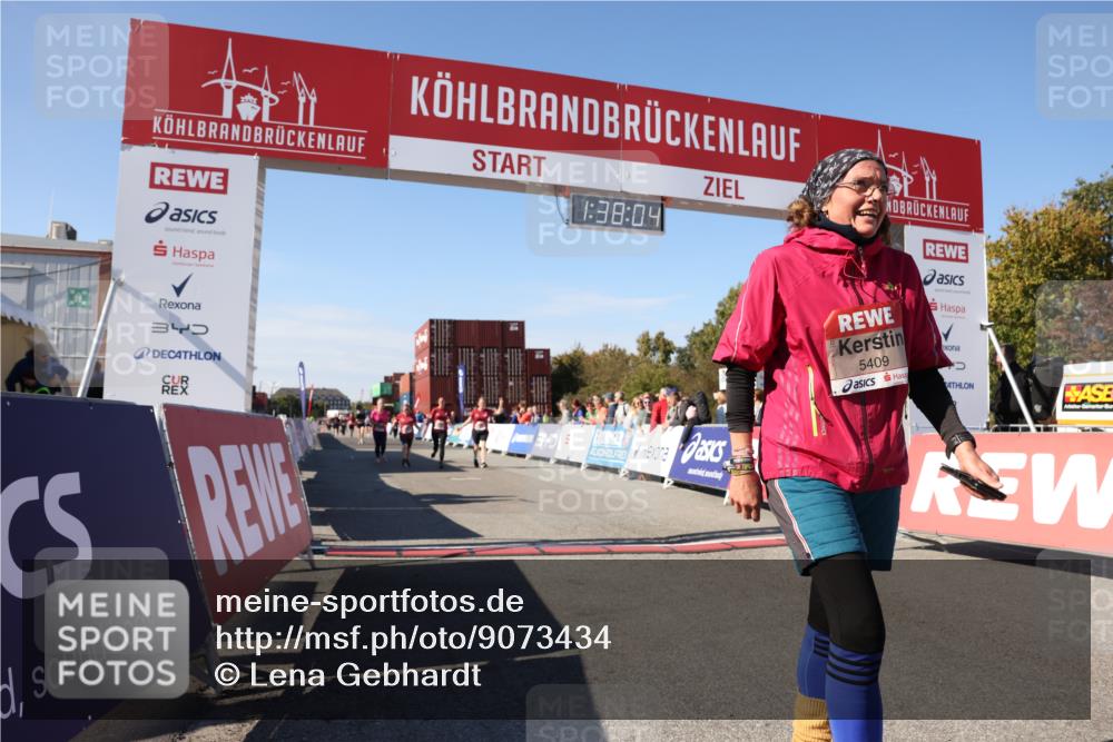 03.10.2025 - Köhlbrandbrückenlauf Lena Gebhardt http://msf.ph/oto/9073434 03.10.2025 13:38:05 Ziel 5188, 5343, 5409, 5632, 6515 meine-sportfotos.de