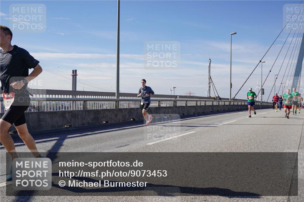 03.10.2025 - Köhlbrandbrückenlauf Michael Burmester http://msf.ph/oto/9073453 03.10.2025 12:38:51 Position 2 6782 meine-sportfotos.de