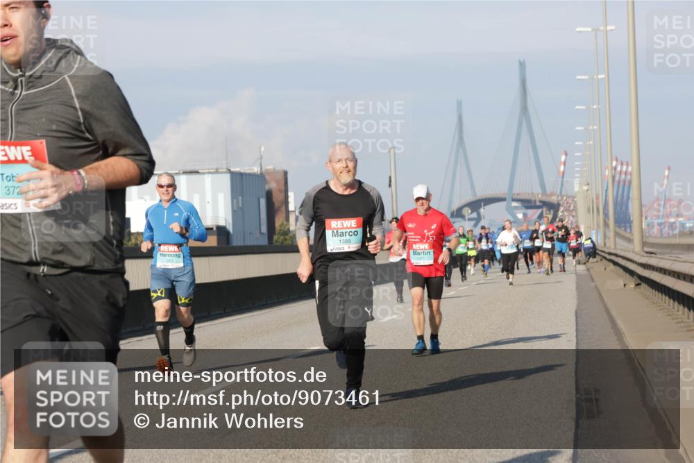 03.10.2025 - Köhlbrandbrückenlauf Jannik Wohlers http://msf.ph/oto/9073461 03.10.2025 09:50:33 Position 3 372, 1385 meine-sportfotos.de