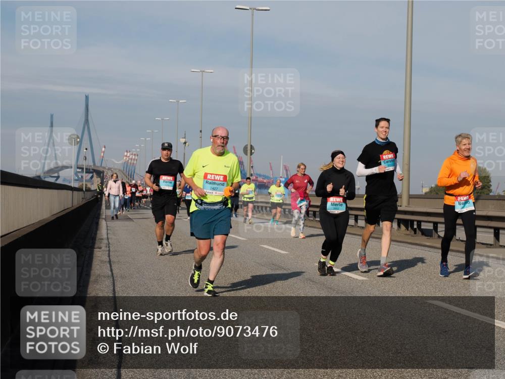 03.10.2025 - Köhlbrandbrückenlauf Fabian Wolf http://msf.ph/oto/9073476 03.10.2025 10:13:56 Position 3 2427 meine-sportfotos.de