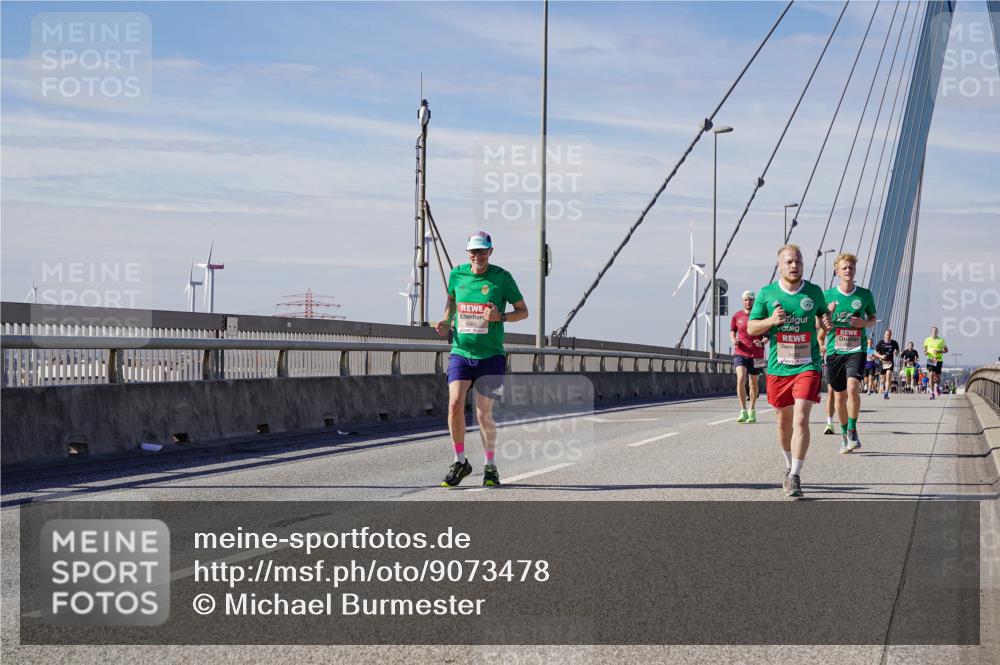 03.10.2025 - Köhlbrandbrückenlauf Michael Burmester http://msf.ph/oto/9073478 03.10.2025 12:38:53 Position 2  meine-sportfotos.de
