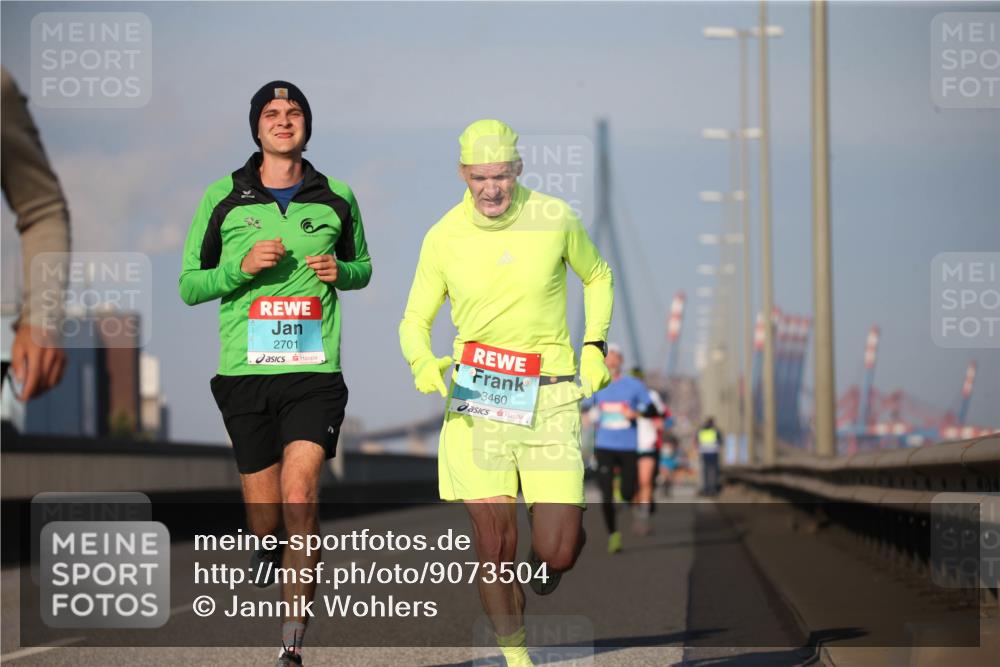 03.10.2025 - Köhlbrandbrückenlauf Jannik Wohlers http://msf.ph/oto/9073504 03.10.2025 09:39:36 Position 3 2701, 3460 meine-sportfotos.de