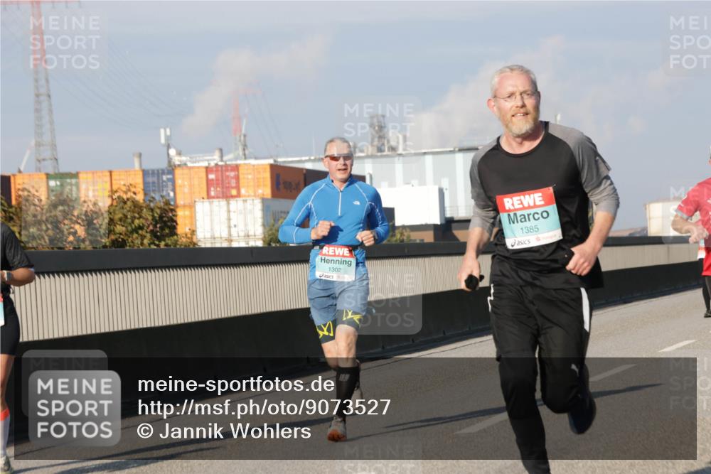 03.10.2025 - Köhlbrandbrückenlauf Jannik Wohlers http://msf.ph/oto/9073527 03.10.2025 09:50:34 Position 3 1302, 1385 meine-sportfotos.de