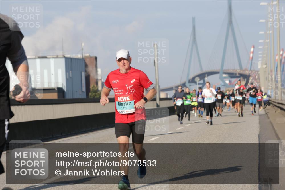 03.10.2025 - Köhlbrandbrückenlauf Jannik Wohlers http://msf.ph/oto/9073533 03.10.2025 09:50:35 Position 3 1477 meine-sportfotos.de