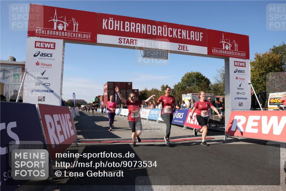 03.10.2025 - Köhlbrandbrückenlauf Lena Gebhardt http://msf.ph/oto/9073534 03.10.2025 13:38:09 Ziel 5188, 5343, 5409, 5632, 6515 meine-sportfotos.de