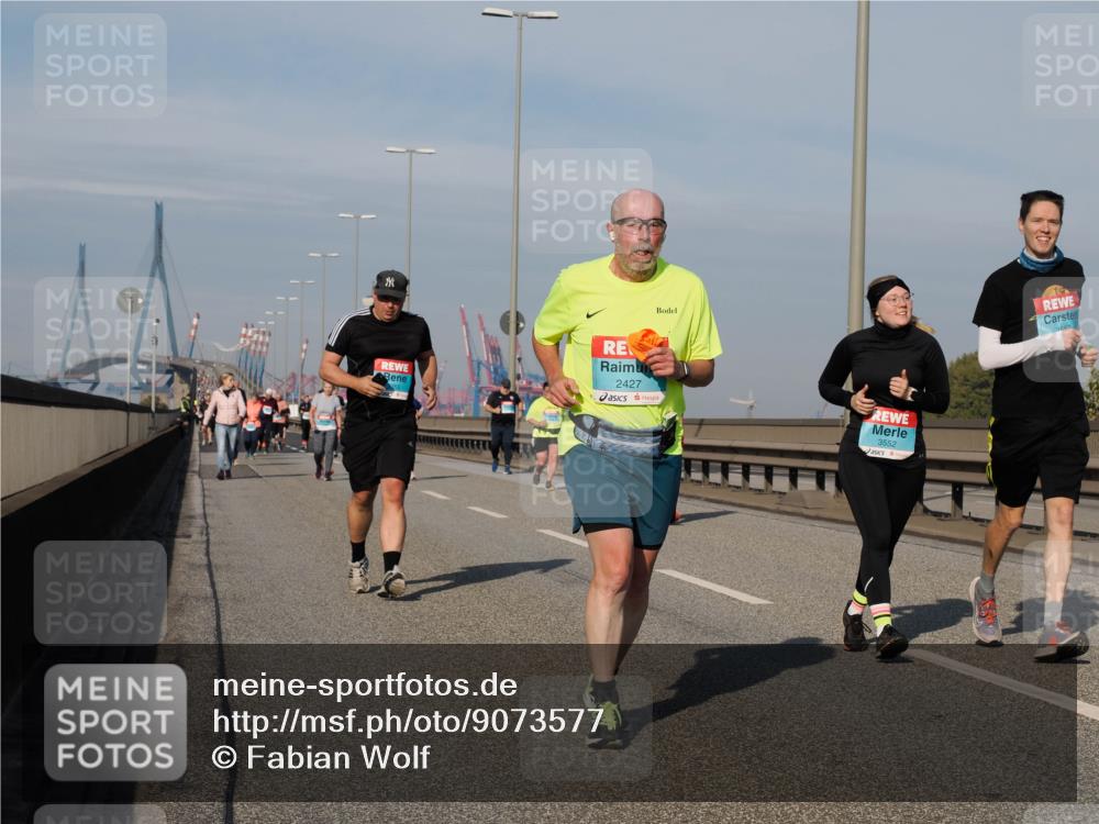 03.10.2025 - Köhlbrandbrückenlauf Fabian Wolf http://msf.ph/oto/9073577 03.10.2025 10:13:57 Position 3 2427, 3552 meine-sportfotos.de