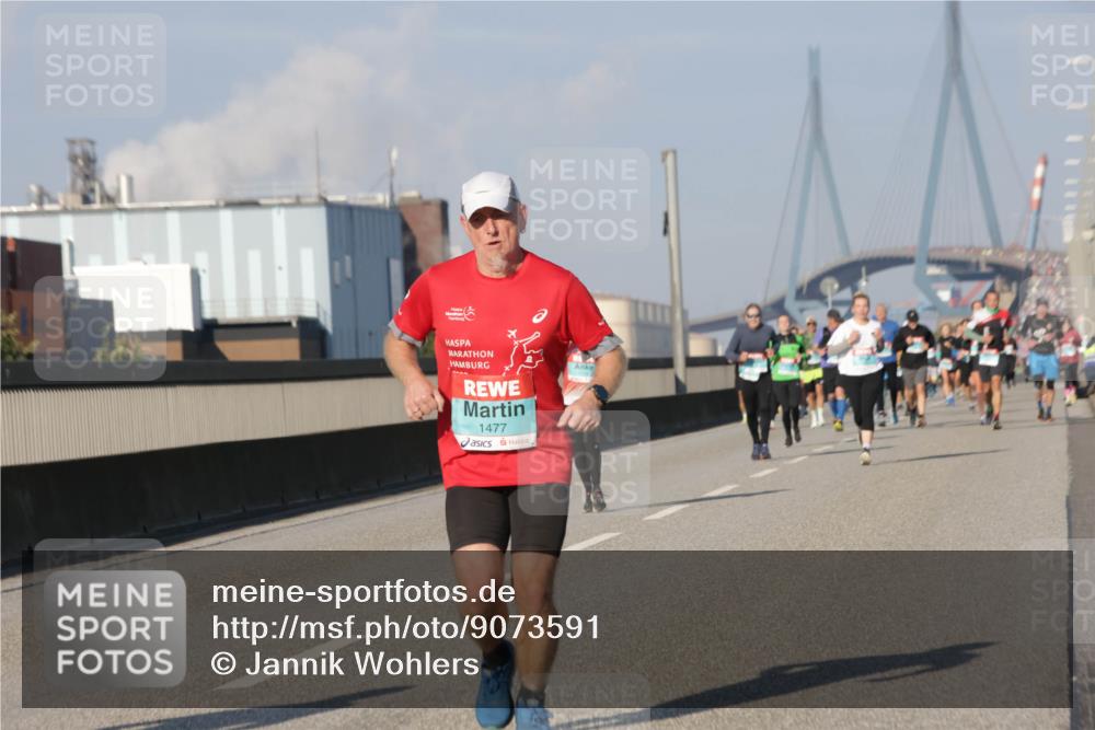 03.10.2025 - Köhlbrandbrückenlauf Jannik Wohlers http://msf.ph/oto/9073591 03.10.2025 09:50:35 Position 3 1477 meine-sportfotos.de