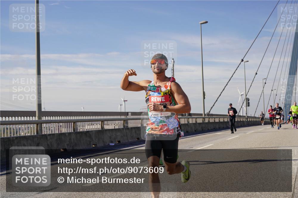 03.10.2025 - Köhlbrandbrückenlauf Michael Burmester http://msf.ph/oto/9073609 03.10.2025 12:38:58 Position 2  meine-sportfotos.de