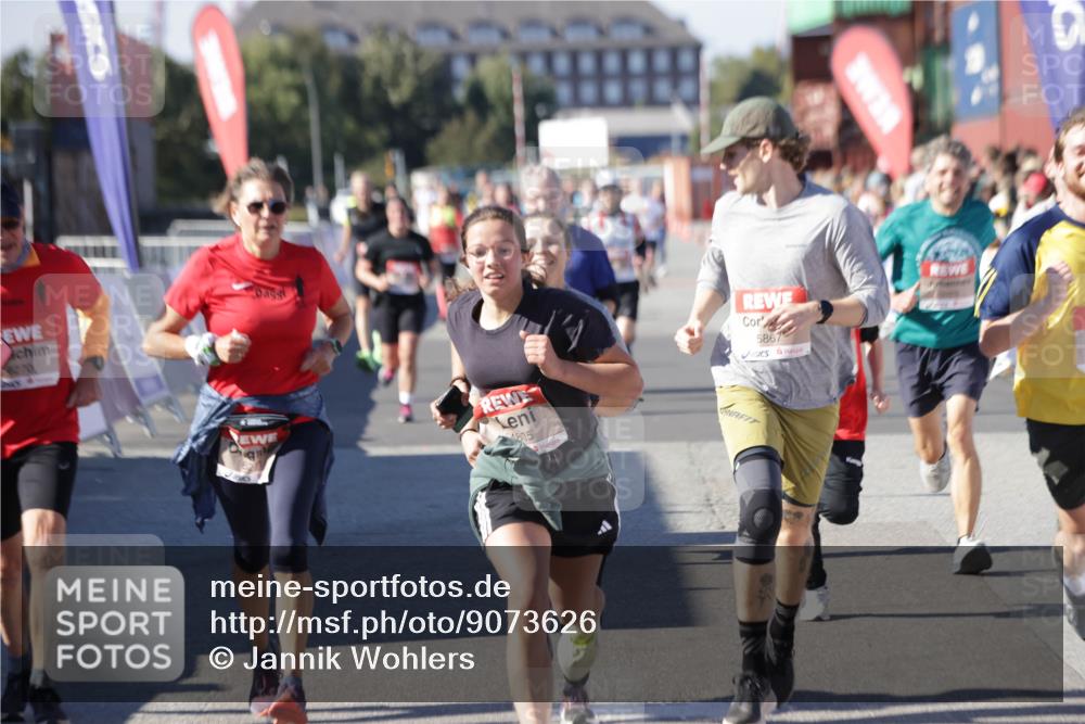 03.10.2025 - Köhlbrandbrückenlauf Jannik Wohlers http://msf.ph/oto/9073626 03.10.2025 13:15:58 Ziel 4374, 4423, 4495, 4548, 4677, 4805, 4833, 5022, 5023, 5217, 5867, 5868, 5879, 6270, 6271, 6301, 6445, 6507, 6536 meine-sportfotos.de