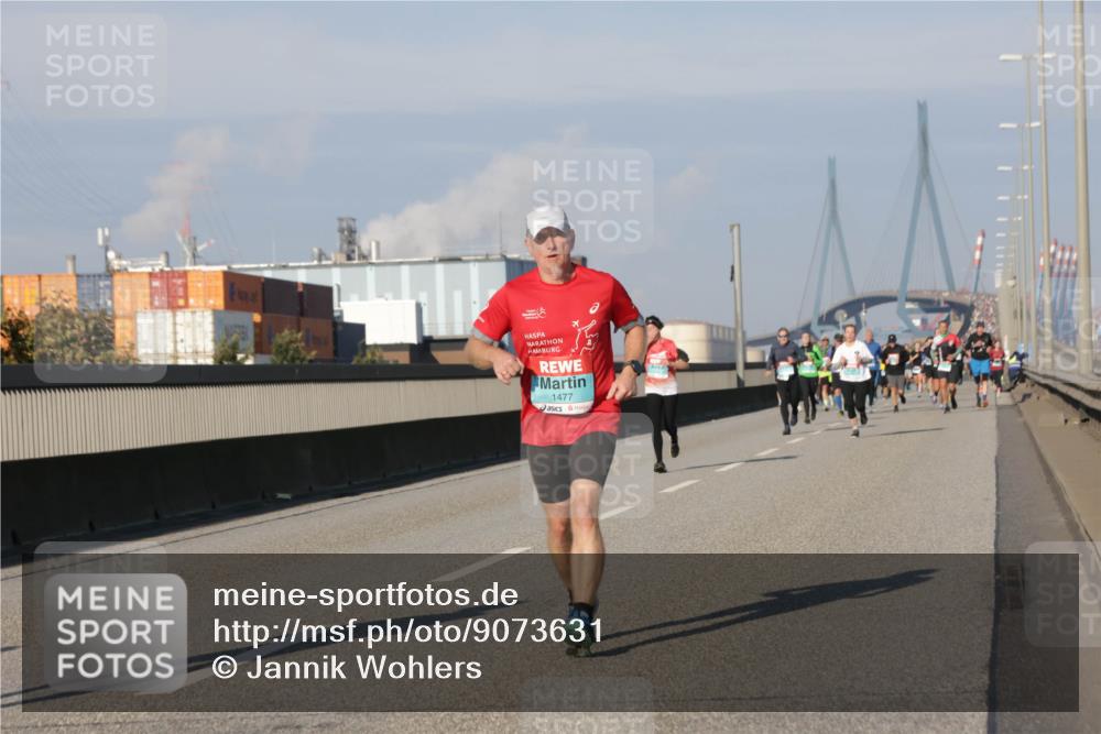 03.10.2025 - Köhlbrandbrückenlauf Jannik Wohlers http://msf.ph/oto/9073631 03.10.2025 09:50:36 Position 3 1477 meine-sportfotos.de