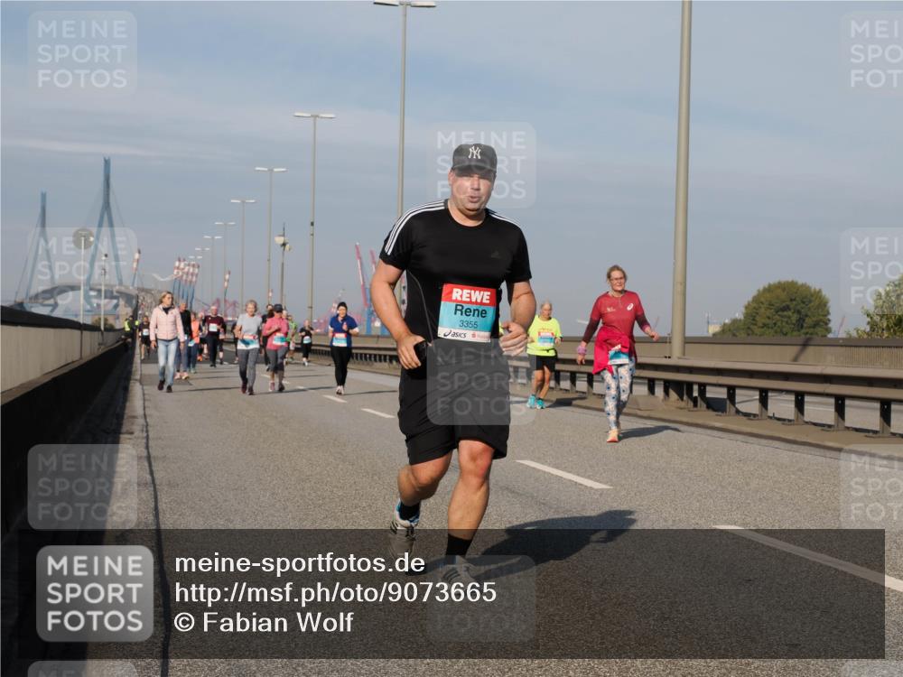 03.10.2025 - Köhlbrandbrückenlauf Fabian Wolf http://msf.ph/oto/9073665 03.10.2025 10:14:00 Position 3 3355 meine-sportfotos.de