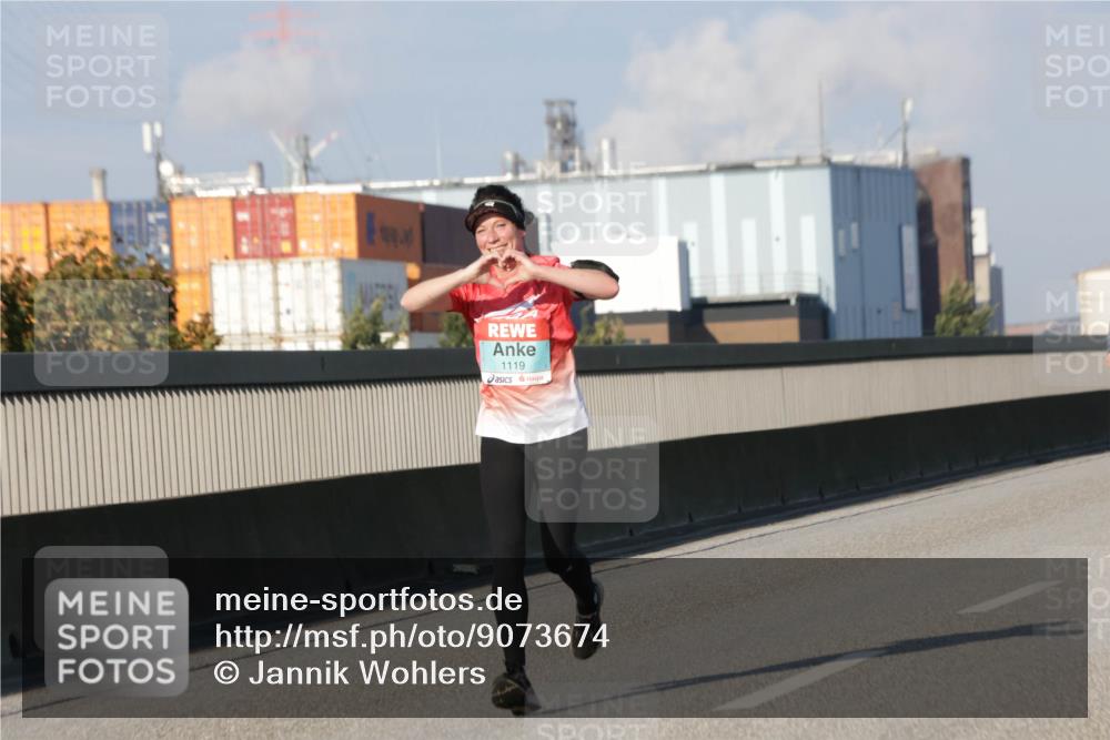 03.10.2025 - Köhlbrandbrückenlauf Jannik Wohlers http://msf.ph/oto/9073674 03.10.2025 09:50:41 Position 3 1119 meine-sportfotos.de