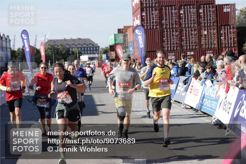 03.10.2025 - Köhlbrandbrückenlauf Jannik Wohlers http://msf.ph/oto/9073689 03.10.2025 13:15:58 Ziel 4374, 4423, 4495, 4548, 4677, 4805, 4833, 5022, 5023, 5217, 5867, 5868, 5879, 6270, 6271, 6301, 6445, 6507, 6536 meine-sportfotos.de