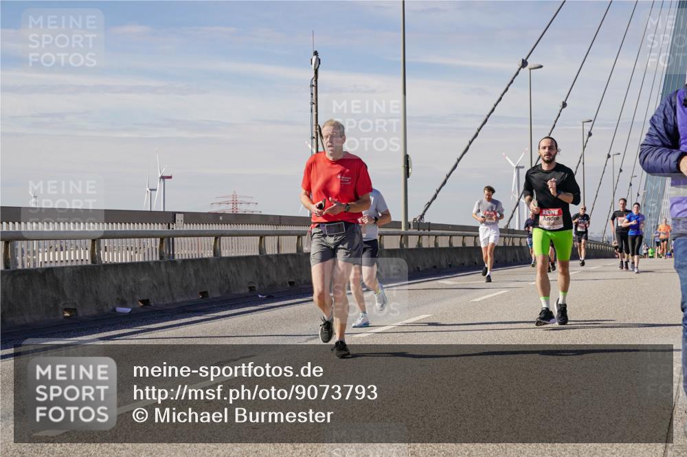 03.10.2025 - Köhlbrandbrückenlauf Michael Burmester http://msf.ph/oto/9073793 03.10.2025 12:39:10 Position 2  meine-sportfotos.de
