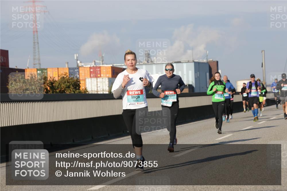 03.10.2025 - Köhlbrandbrückenlauf Jannik Wohlers http://msf.ph/oto/9073855 03.10.2025 09:50:46 Position 3 1944, 1218 meine-sportfotos.de
