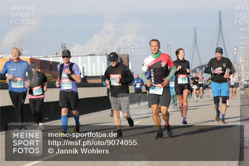 03.10.2025 - Köhlbrandbrückenlauf Jannik Wohlers http://msf.ph/oto/9074055 03.10.2025 09:50:52 Position 3  meine-sportfotos.de