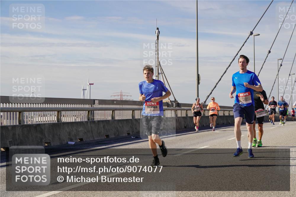 03.10.2025 - Köhlbrandbrückenlauf Michael Burmester http://msf.ph/oto/9074077 03.10.2025 12:39:31 Position 2 4140, 6775 meine-sportfotos.de