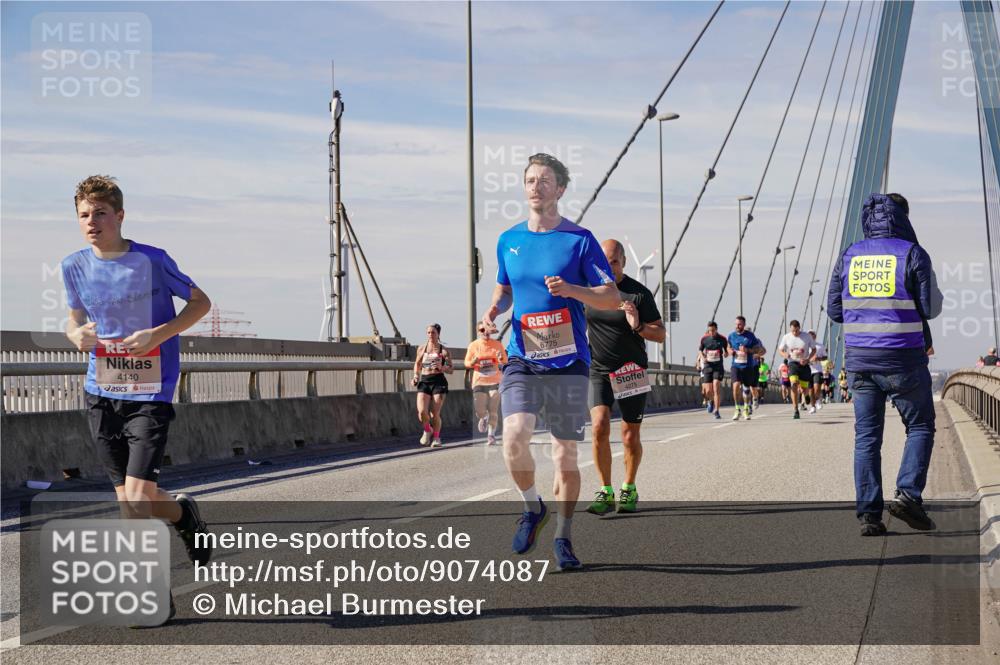 03.10.2025 - Köhlbrandbrückenlauf Michael Burmester http://msf.ph/oto/9074087 03.10.2025 12:39:32 Position 2 4140, 6775 meine-sportfotos.de
