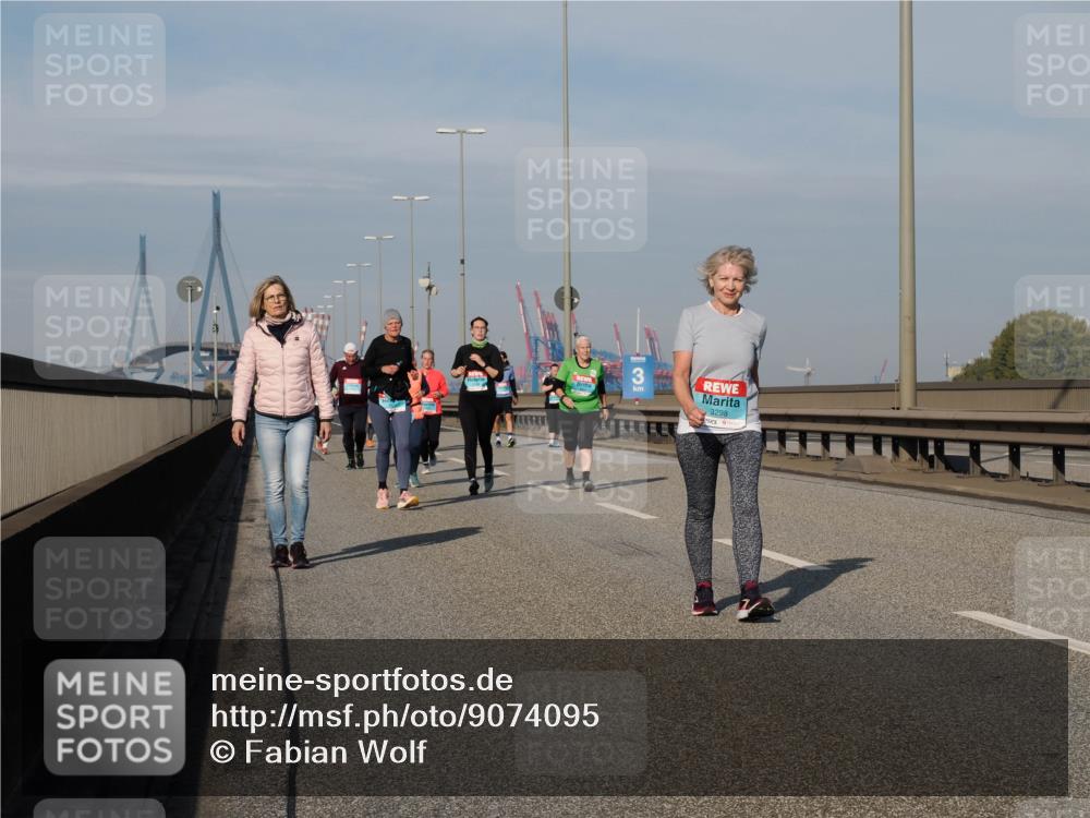 03.10.2025 - Köhlbrandbrückenlauf Fabian Wolf http://msf.ph/oto/9074095 03.10.2025 10:14:11 Position 3 3, 3298 meine-sportfotos.de