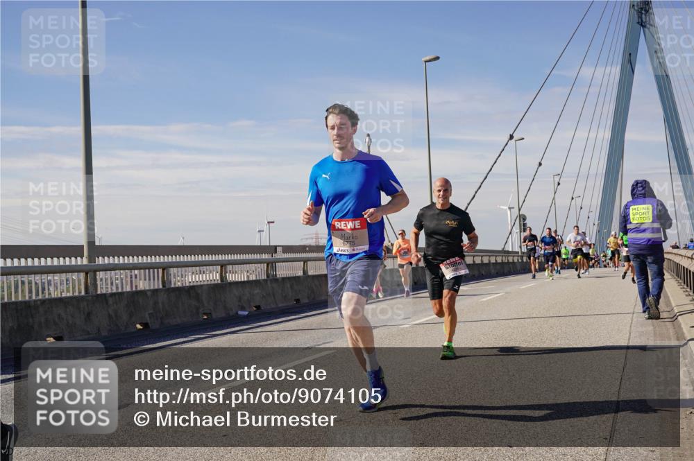 03.10.2025 - Köhlbrandbrückenlauf Michael Burmester http://msf.ph/oto/9074105 03.10.2025 12:39:33 Position 2 6775 meine-sportfotos.de