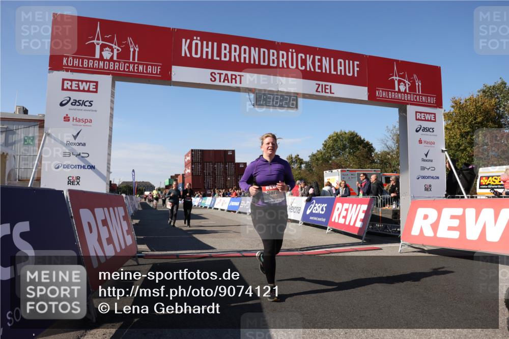 03.10.2025 - Köhlbrandbrückenlauf Lena Gebhardt http://msf.ph/oto/9074121 03.10.2025 13:38:26 Ziel 4435, 4697, 5139, 5335, 5439, 5509, 6581, 6582, 6583 meine-sportfotos.de