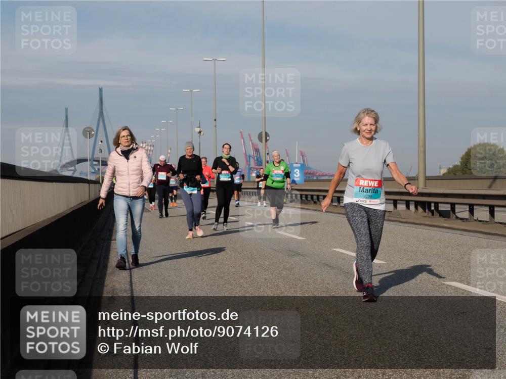 03.10.2025 - Köhlbrandbrückenlauf Fabian Wolf http://msf.ph/oto/9074126 03.10.2025 10:14:12 Position 3 3, 3298 meine-sportfotos.de