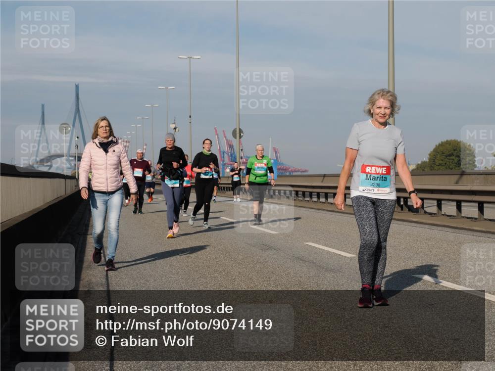 03.10.2025 - Köhlbrandbrückenlauf Fabian Wolf http://msf.ph/oto/9074149 03.10.2025 10:14:13 Position 3 3298 meine-sportfotos.de