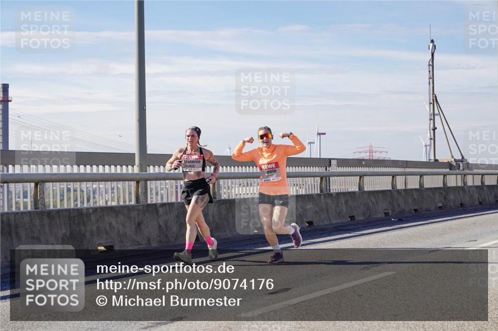 03.10.2025 - Köhlbrandbrückenlauf Michael Burmester http://msf.ph/oto/9074176 03.10.2025 12:39:36 Position 2  meine-sportfotos.de