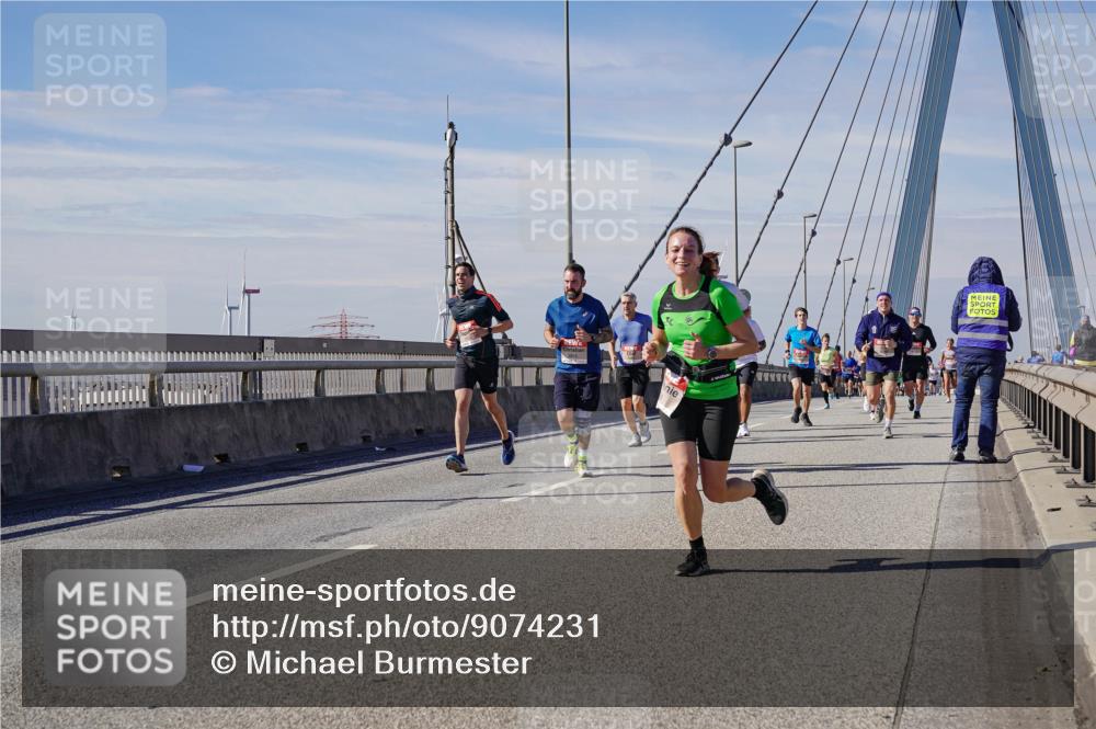 03.10.2025 - Köhlbrandbrückenlauf Michael Burmester http://msf.ph/oto/9074231 03.10.2025 12:39:38 Position 2  meine-sportfotos.de