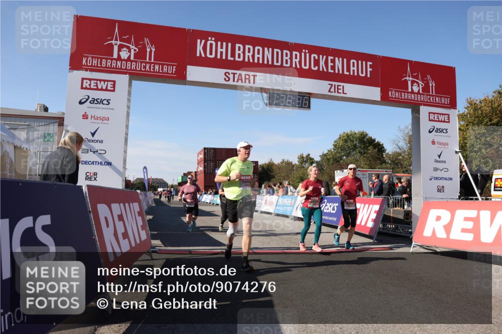 03.10.2025 - Köhlbrandbrückenlauf Lena Gebhardt http://msf.ph/oto/9074276 03.10.2025 13:38:37 Ziel 4697, 4884, 5439, 5564, 5590, 5591, 6179, 6201 meine-sportfotos.de