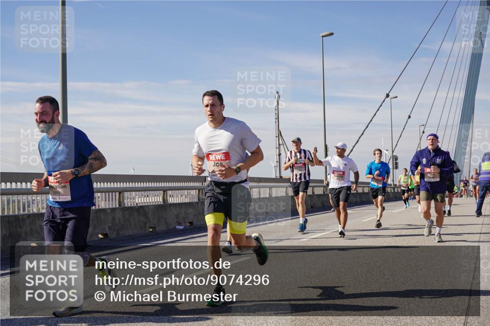 03.10.2025 - Köhlbrandbrückenlauf Michael Burmester http://msf.ph/oto/9074296 03.10.2025 12:39:41 Position 2 5915 meine-sportfotos.de