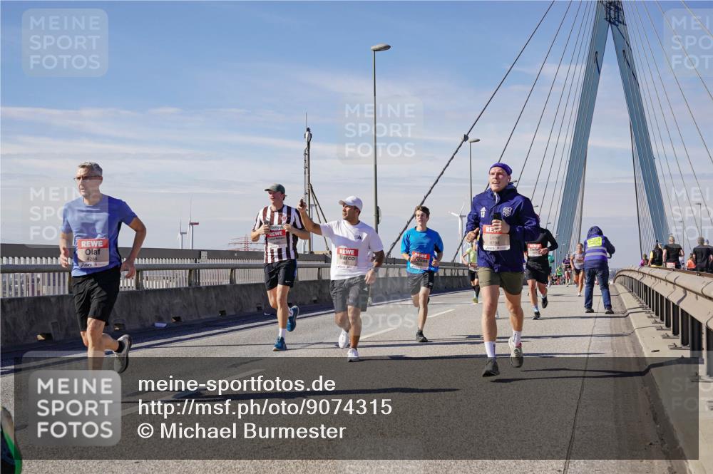 03.10.2025 - Köhlbrandbrückenlauf Michael Burmester http://msf.ph/oto/9074315 03.10.2025 12:39:42 Position 2 4284, 6798 meine-sportfotos.de