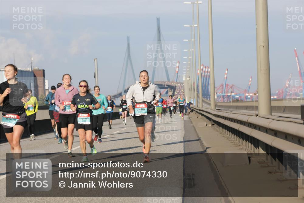 03.10.2025 - Köhlbrandbrückenlauf Jannik Wohlers http://msf.ph/oto/9074330 03.10.2025 09:51:03 Position 3 1242, 1092, 1625 meine-sportfotos.de
