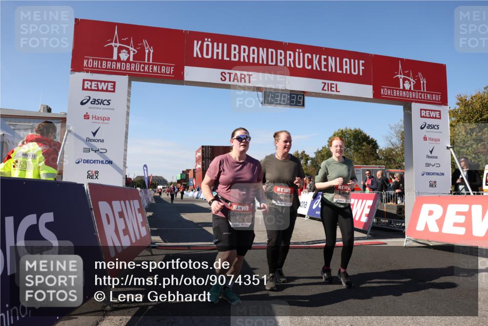 03.10.2025 - Köhlbrandbrückenlauf Lena Gebhardt http://msf.ph/oto/9074351 03.10.2025 13:38:39 Ziel 4884, 5564, 5590, 5591, 6179, 6201 meine-sportfotos.de