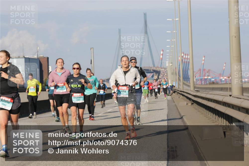 03.10.2025 - Köhlbrandbrückenlauf Jannik Wohlers http://msf.ph/oto/9074376 03.10.2025 09:51:03 Position 3 1242, 1092, 625 meine-sportfotos.de