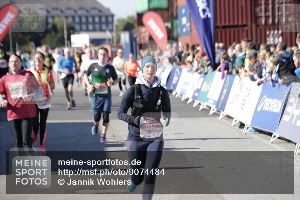 03.10.2025 - Köhlbrandbrückenlauf Jannik Wohlers http://msf.ph/oto/9074484 03.10.2025 13:16:11 Ziel 4311, 4423, 4495, 4644, 4696, 5068, 5336, 5684, 5806, 6712 meine-sportfotos.de