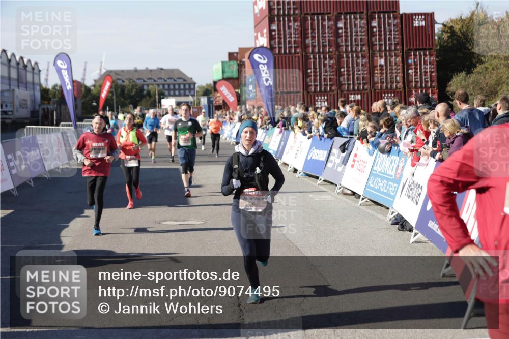 03.10.2025 - Köhlbrandbrückenlauf Jannik Wohlers http://msf.ph/oto/9074495 03.10.2025 13:16:12 Ziel 4311, 4423, 4644, 4696, 5068, 5336, 5684, 5806, 6712 meine-sportfotos.de