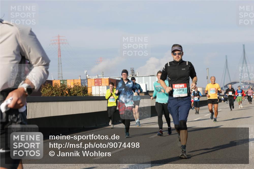 03.10.2025 - Köhlbrandbrückenlauf Jannik Wohlers http://msf.ph/oto/9074498 03.10.2025 09:51:08 Position 3 1255 meine-sportfotos.de