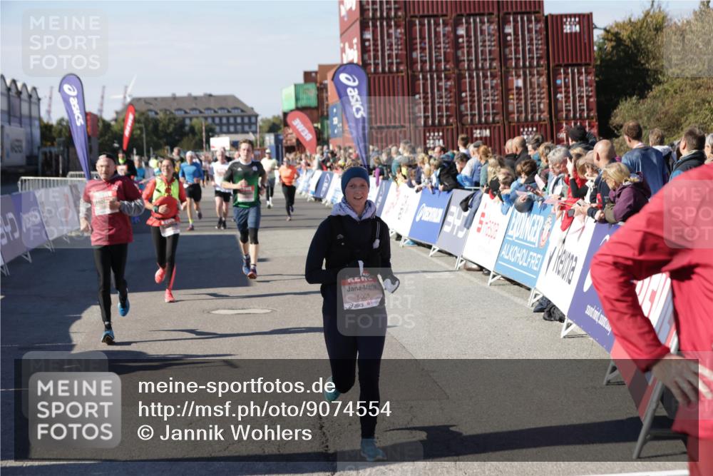 03.10.2025 - Köhlbrandbrückenlauf Jannik Wohlers http://msf.ph/oto/9074554 03.10.2025 13:16:12 Ziel 4311, 4423, 4644, 4696, 5068, 5336, 5684, 5806, 6712 meine-sportfotos.de