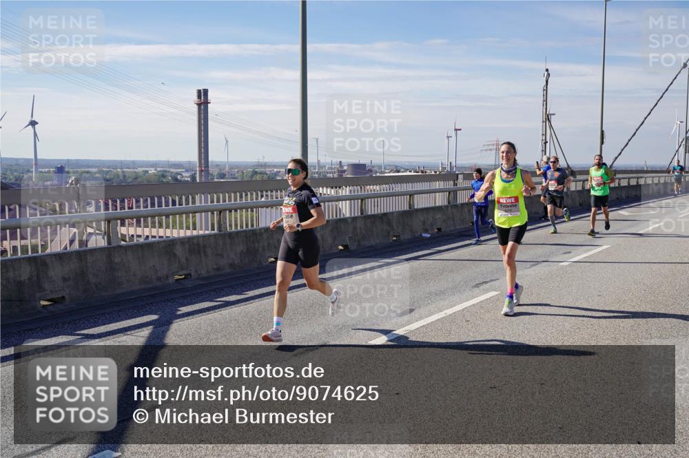 03.10.2025 - Köhlbrandbrückenlauf Michael Burmester http://msf.ph/oto/9074625 03.10.2025 12:40:02 Position 2  meine-sportfotos.de