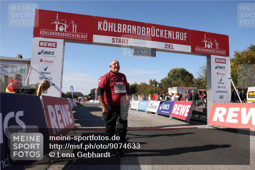 03.10.2025 - Köhlbrandbrückenlauf Lena Gebhardt http://msf.ph/oto/9074633 03.10.2025 13:38:59 Ziel 5529, 5533, 5584, 6030, 6640 meine-sportfotos.de