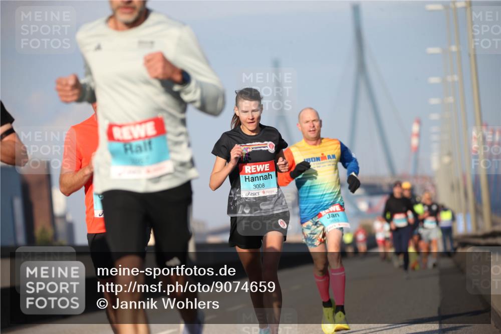 03.10.2025 - Köhlbrandbrückenlauf Jannik Wohlers http://msf.ph/oto/9074659 03.10.2025 09:40:32 Position 3 3008, 3610 meine-sportfotos.de