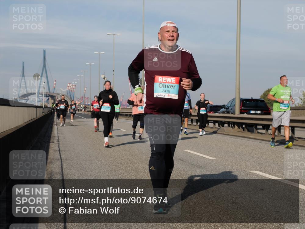 03.10.2025 - Köhlbrandbrückenlauf Fabian Wolf http://msf.ph/oto/9074674 03.10.2025 10:14:23 Position 3 2418 meine-sportfotos.de