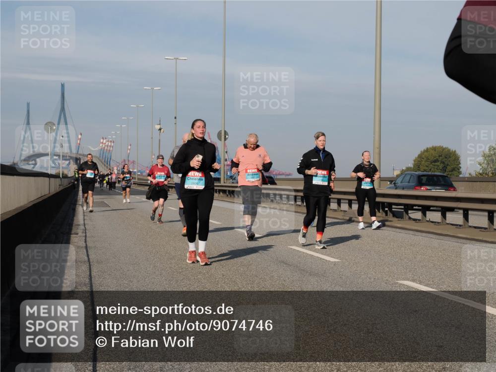 03.10.2025 - Köhlbrandbrückenlauf Fabian Wolf http://msf.ph/oto/9074746 03.10.2025 10:14:25 Position 3 2606 meine-sportfotos.de